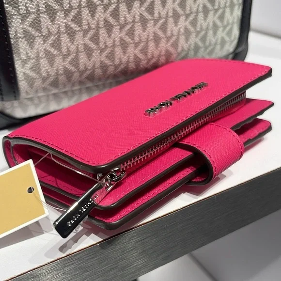 Michael Kors Medium Saffiano Leather Bifold WalletNWT Dragonfruit